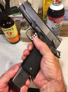 Unloading Kimber 1911