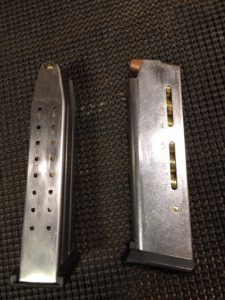 XDm 19 round magazine and 1911 8 round magazine