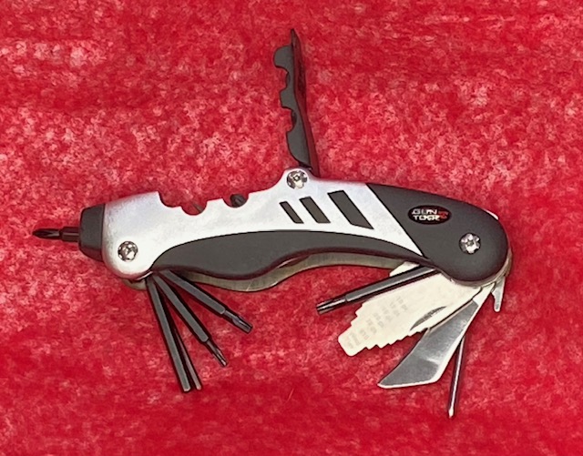 Gun related gift ideas and Gun Gifts for Dad: Real Avid Gun Multi-tool